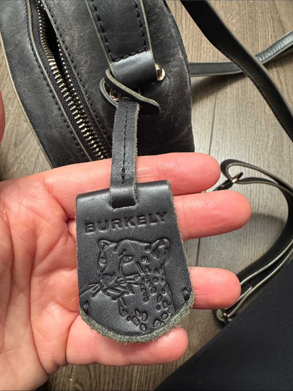 Black Leather Compact Backpack - Picture 4 of 5